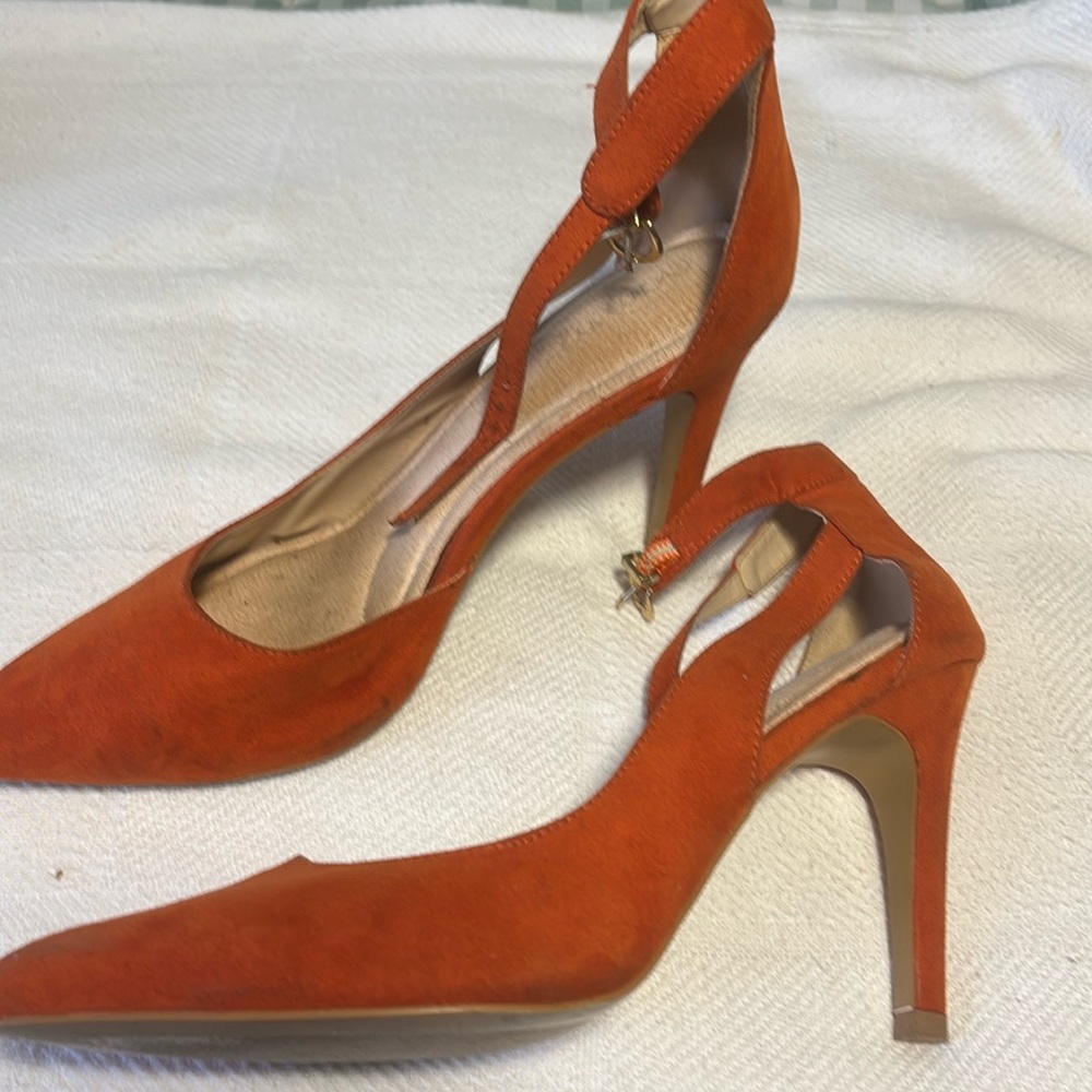 Nice heel